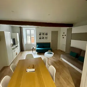 Le Cocon Blanc: T2 Centre Ax Neuf Et équipé 8 Pers Appartement Ax-les-Thermes